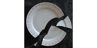 Polycarbonate tableware won&rsquo;t shatter