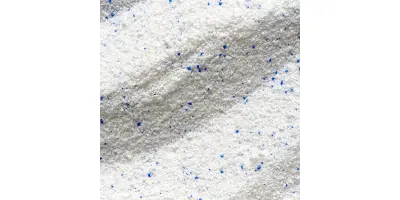 Powder and liquid detergents each have advantages