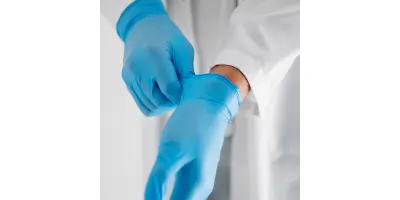 Nitrile gloves are stronger than vinyl